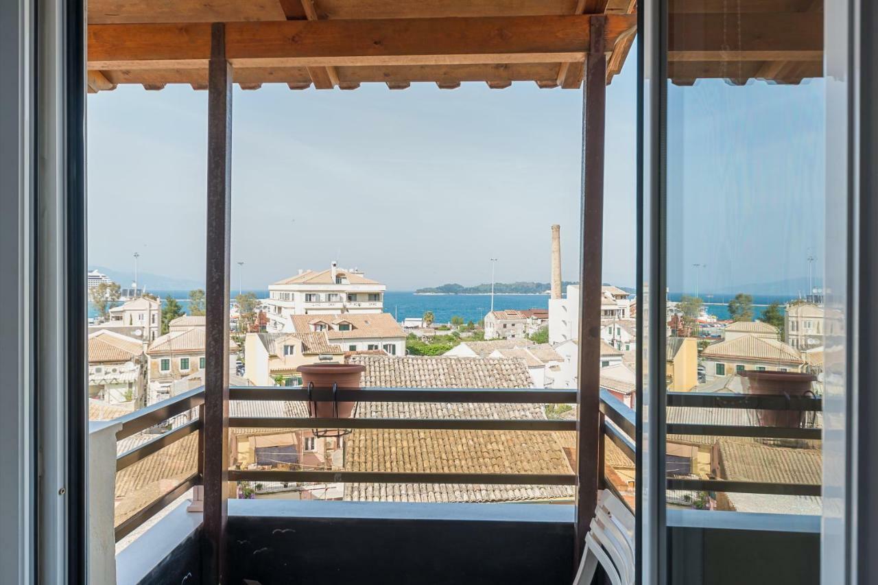 Fay'S Sea View-Corfu Town Apartment Екстериор снимка